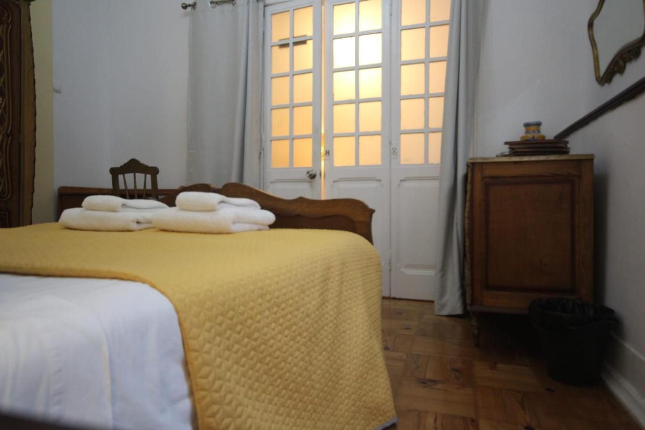 Antique M1 R1 - Amazing Double Room With Shared Bathroom In Marques Pombal Лісабон Екстер'єр фото