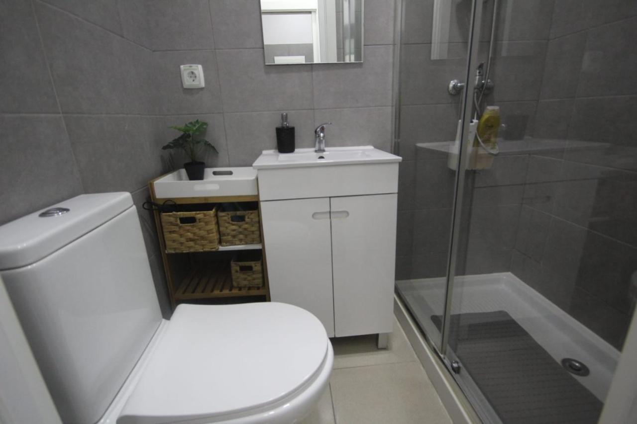 Antique M1 R1 - Amazing Double Room With Shared Bathroom In Marques Pombal Лісабон Екстер'єр фото